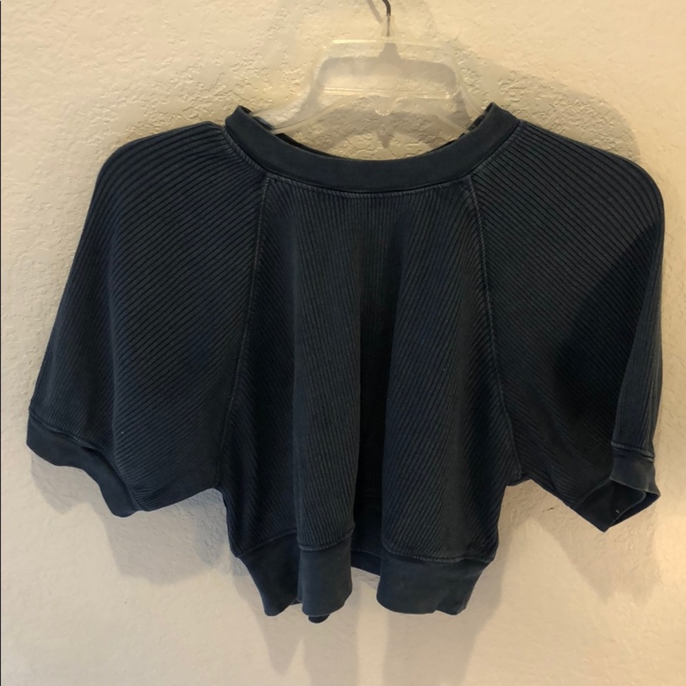 Urban Outfitters Loose Ribbed Crop Top